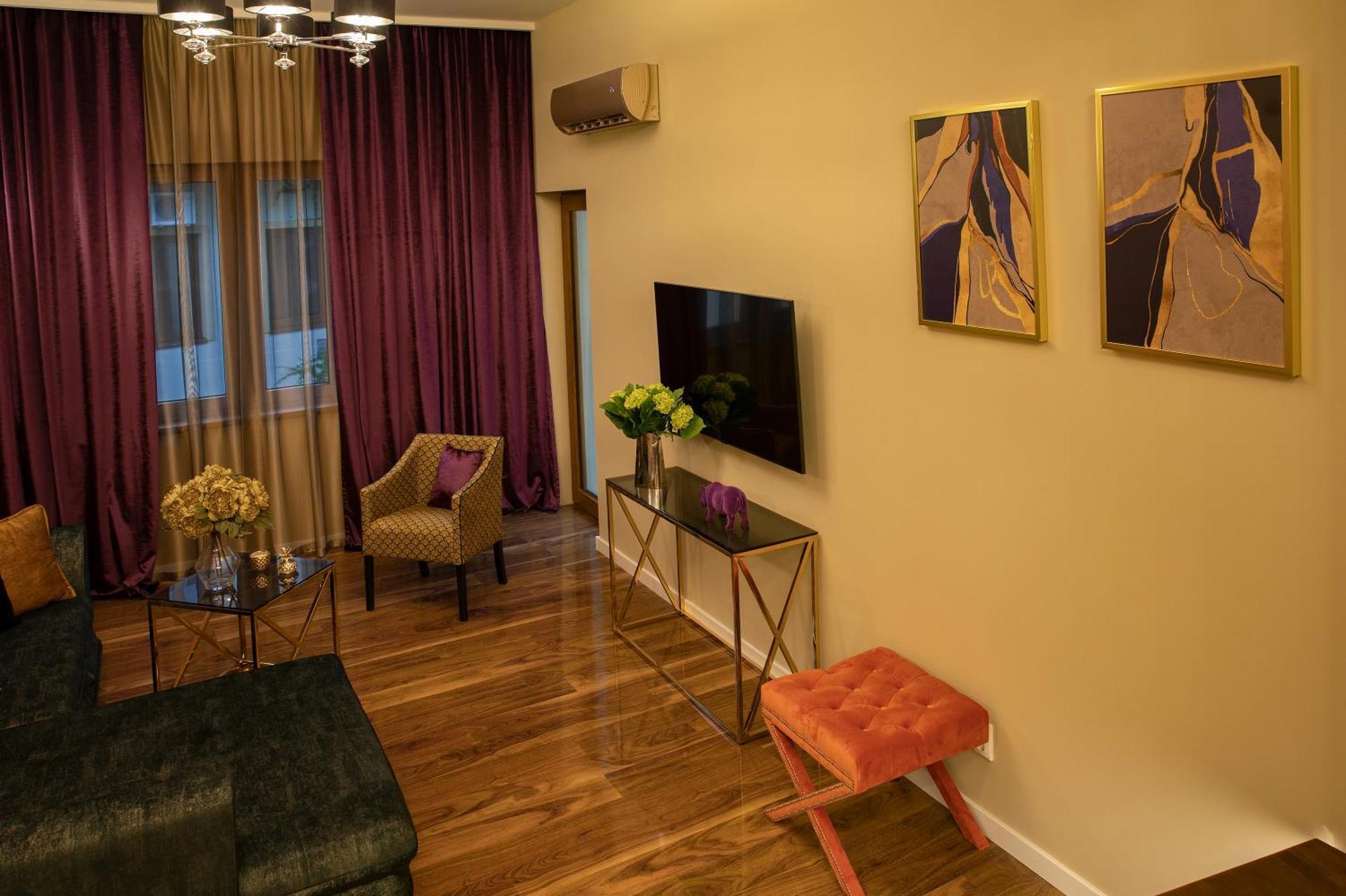 Hotel Capital With Private Wellness Nitra Exteriör bild