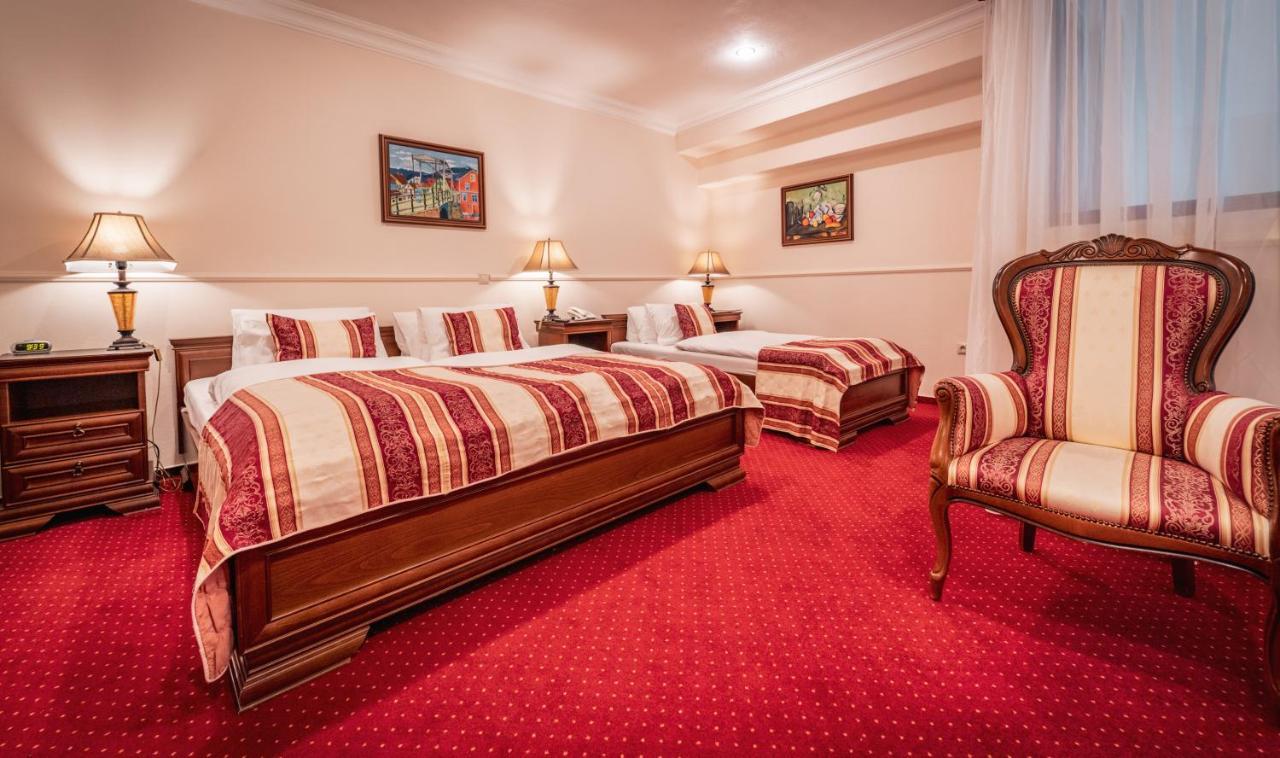Hotel Capital With Private Wellness Nitra Exteriör bild